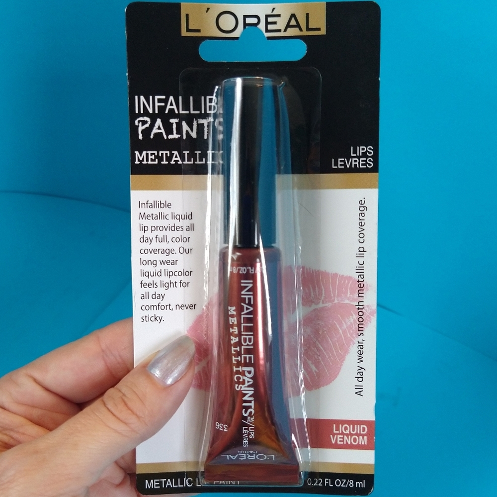 L'Oreal Infallible Paints Metallic liquid venom Lip Color